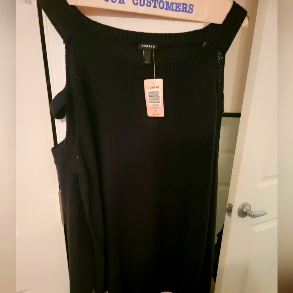 Black size 1 Torrid sweater